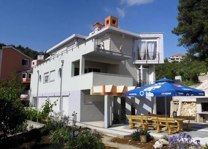 In With Balcony, Air Conditioning, Wifi 4328-2 特罗吉尔