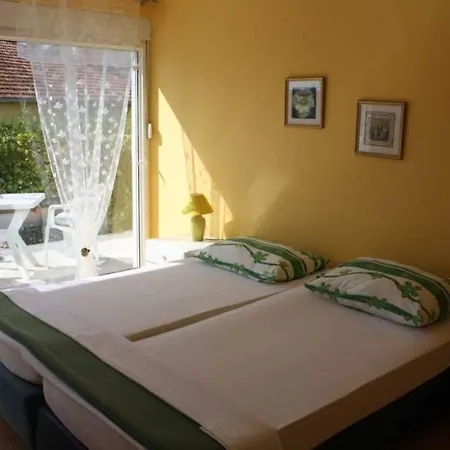 In With Balcony, Air Conditioning, Wifi 4328-2