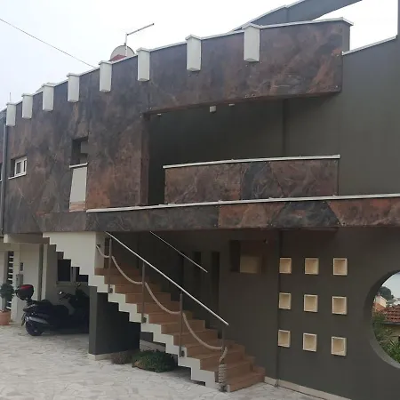 In With Balcony, Air Conditioning, Wifi 4328-2 * Trogir