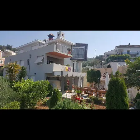 In With Balcony, Air Conditioning, Wifi 4328-2 Trogir